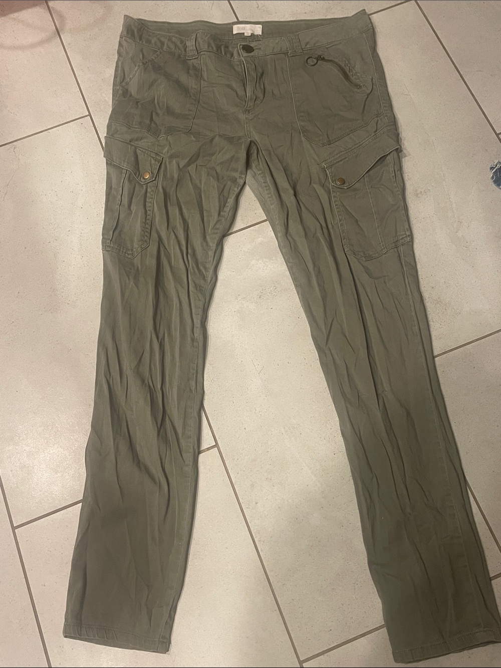 Jolt Olive Green Straight-Leg Cargo Pants